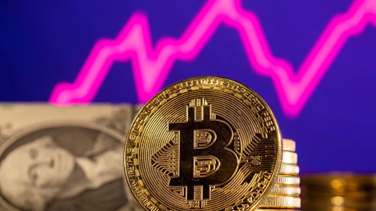Le_bitcoin_n’a_pas_encore_atteint_son_vrai_point_bas,_et_une_“grosse
