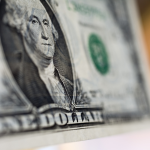 Les ETF XRP devancent Solana alors que la clarté réglementaire devient le vrai catalyseur