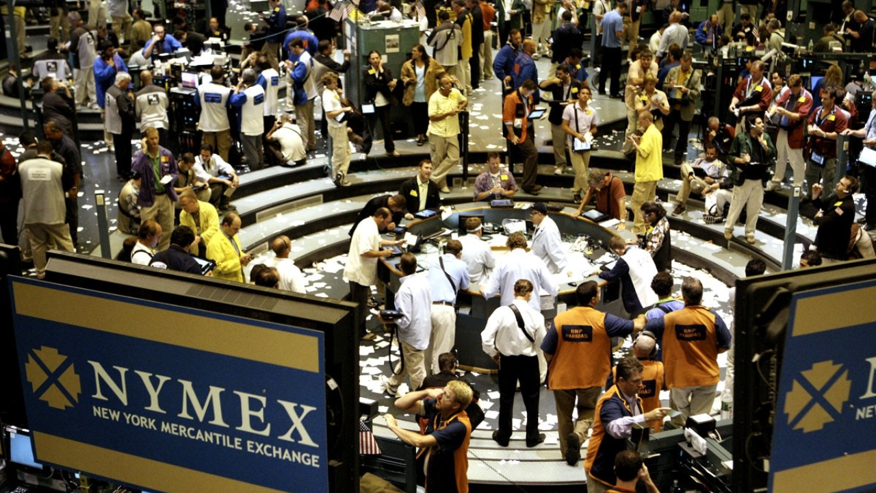 Stocks NYMEX de platine reculent encore
